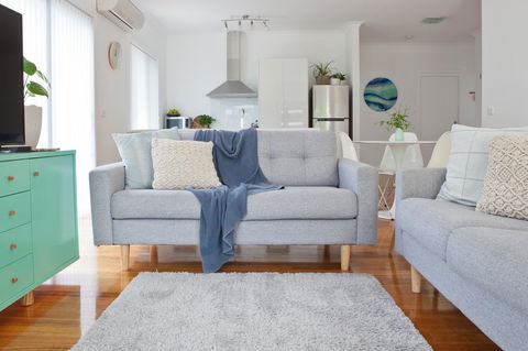 Pearl Hawley Beach - Inverell Accommodation 22