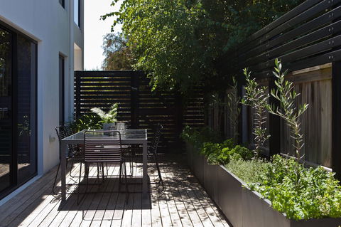 Pearl Hawley Beach - Inverell Accommodation 25
