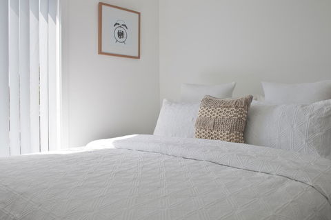 Pearl Hawley Beach - Inverell Accommodation 14