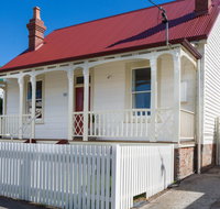 Brampton Cottage - Inverell Accommodation