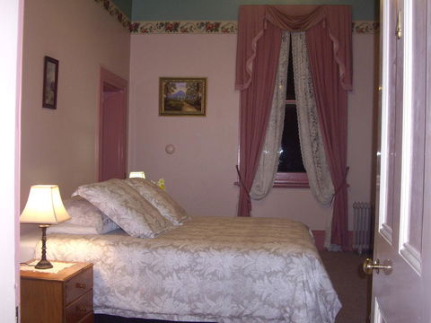 Lucinda B&B - Inverell Accommodation 6