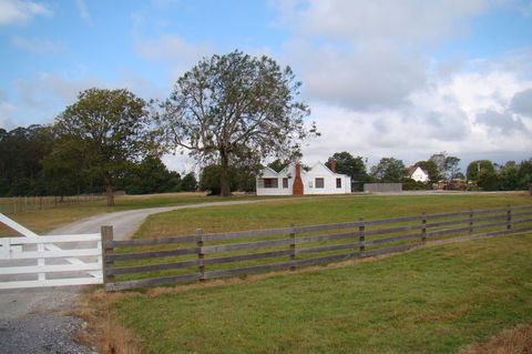 Buttons Cottage For Canyon & Rain Forest Walks With In House Dining - Inverell Accommodation 16