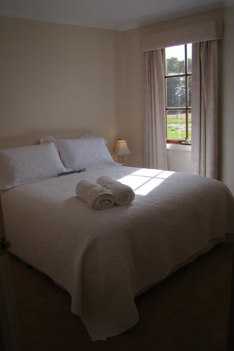 Buttons Cottage For Canyon & Rain Forest Walks With In House Dining - Inverell Accommodation 8