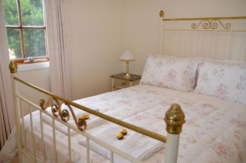 Buttons Cottage For Canyon & Rain Forest Walks With In House Dining - Inverell Accommodation 19