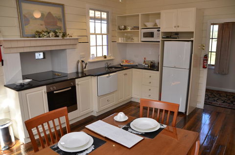 Buttons Cottage For Canyon & Rain Forest Walks With In House Dining - Inverell Accommodation 20