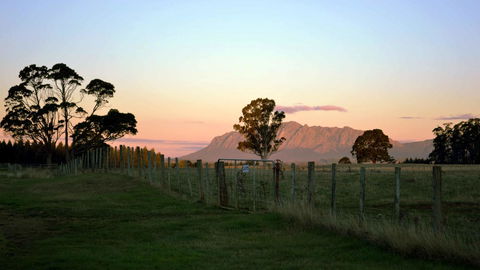 Buttons Cottage For Canyon & Rain Forest Walks With In House Dining - Inverell Accommodation 31