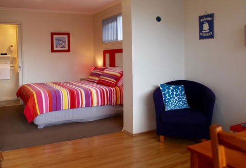 Sails On Port Sorell Boutique Apartments - Inverell Accommodation 8