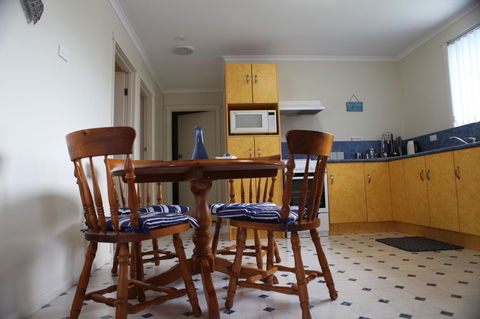 Sails On Port Sorell Boutique Apartments - Inverell Accommodation 1