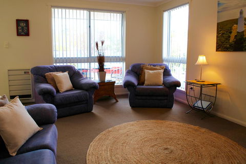 Sails On Port Sorell Boutique Apartments - Inverell Accommodation 2