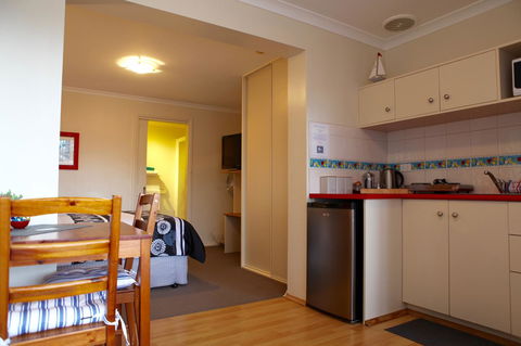 Sails On Port Sorell Boutique Apartments - Inverell Accommodation 9