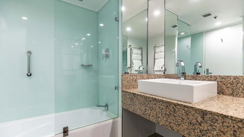 Hotel Grand Chancellor Hobart - Inverell Accommodation 12