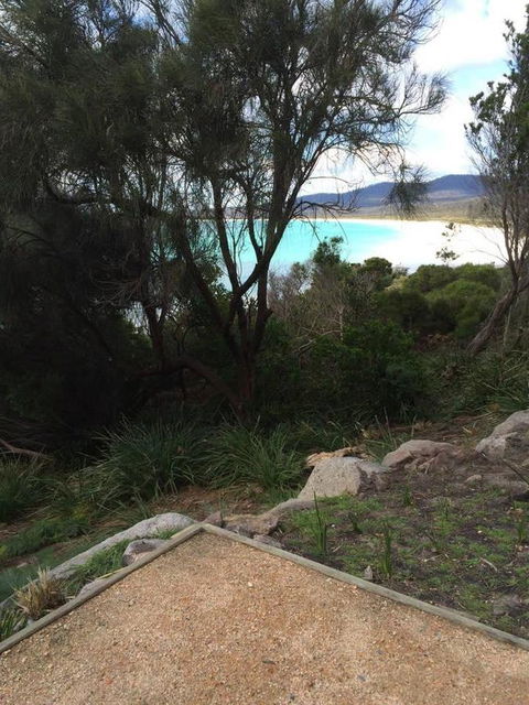 Holland House Bay Of Fires - Inverell Accommodation 1