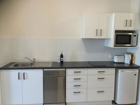 Abel Tasman Airport Motor Inn - Inverell Accommodation 36