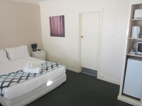 Abel Tasman Airport Motor Inn - Inverell Accommodation 25