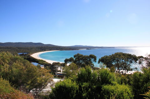 DOLPHIN LOOKOUT COTTAGE - Amazing Views Of The Bay Of Fires - Inverell Accommodation 9