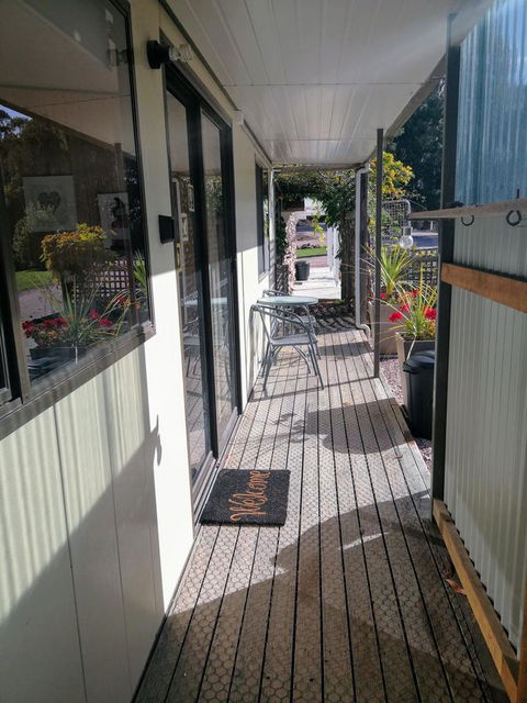 Hilltop Cottages - Inverell Accommodation 19