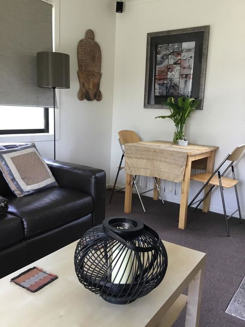 Nextdoor@portarthur - Inverell Accommodation 7