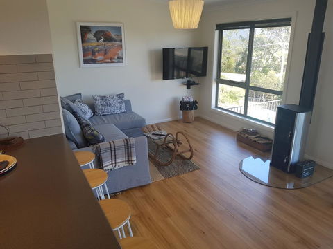GRANITE BEACH HOUSE @ Bay Of Fires - Inverell Accommodation 10