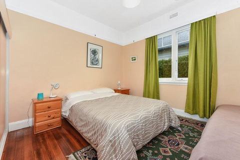 Cimitiere By The Park - Inverell Accommodation 5