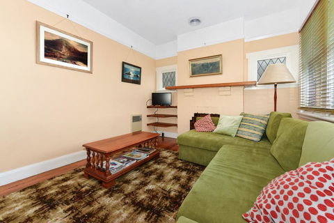 Cimitiere By The Park - Inverell Accommodation 1