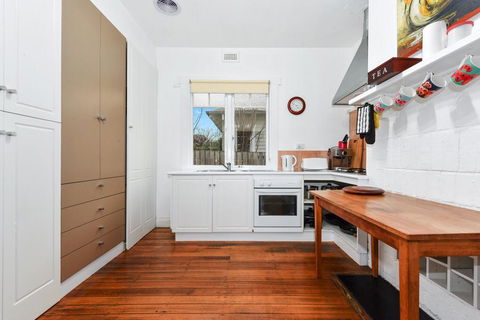 Cimitiere By The Park - Inverell Accommodation 2