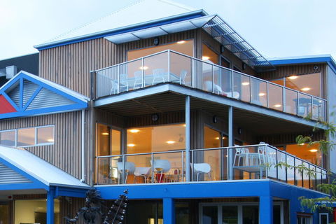 The Island Accommodation - Inverell Accommodation 22