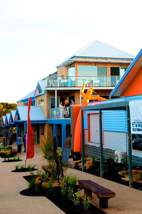 The Island Accommodation - Inverell Accommodation 32