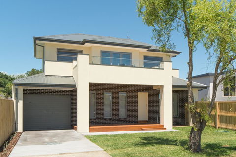 Rosewater Townhouses Dromana - Inverell Accommodation 26