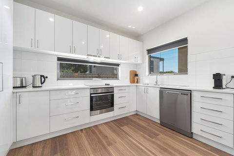 Rosewater Townhouses Dromana - Inverell Accommodation 17