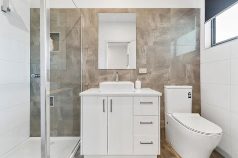 Rosewater Townhouses Dromana - Inverell Accommodation 11