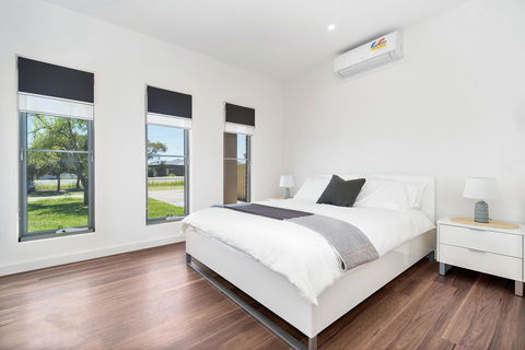 Rosewater Townhouses Dromana - Inverell Accommodation 29