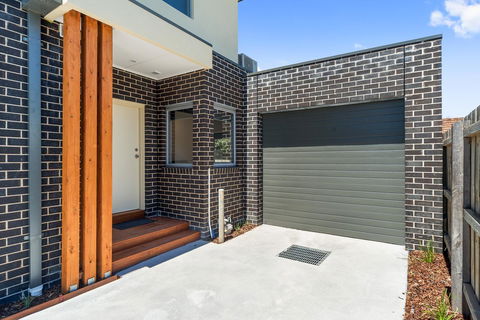 Rosewater Townhouses Dromana - Inverell Accommodation 5
