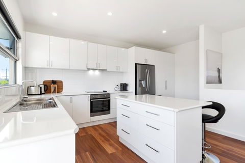 Rosewater Townhouses Dromana - Inverell Accommodation 24