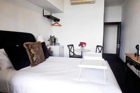The Royal Hotel Mornington - Inverell Accommodation 10