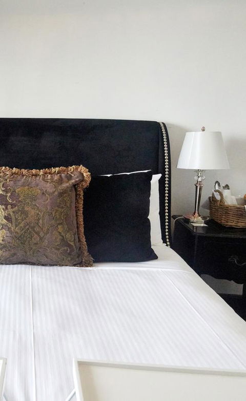 The Royal Hotel Mornington - Inverell Accommodation 9