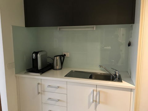 Lorne World - Inverell Accommodation 36