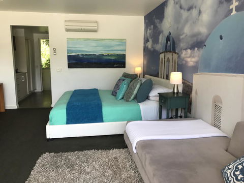 Lorne World - Inverell Accommodation 34