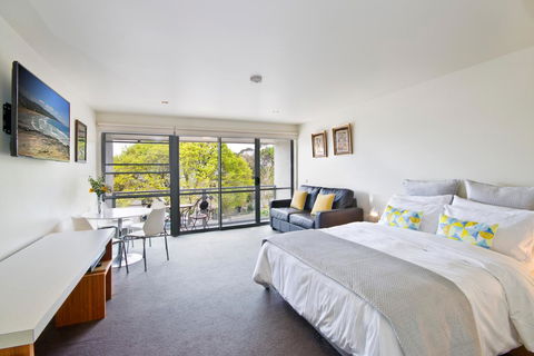 Lorne Bay View Motel - Inverell Accommodation 26