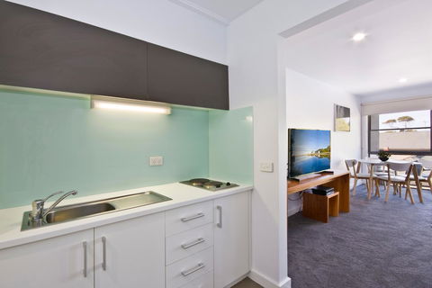 Lorne Bay View Motel - Inverell Accommodation 34