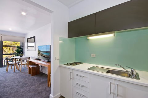 Lorne Bay View Motel - Inverell Accommodation 29