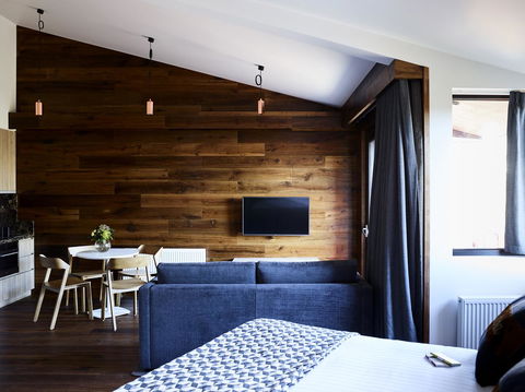 Astra Falls Creek - Inverell Accommodation 16
