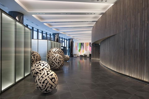 Crown Metropol Melbourne - Inverell Accommodation 19