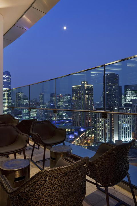 Crown Metropol Melbourne - Inverell Accommodation 10