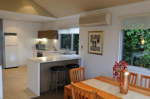 The Victoria Apartments - Inverell Accommodation 7