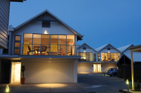 The Victoria Apartments - Inverell Accommodation 3