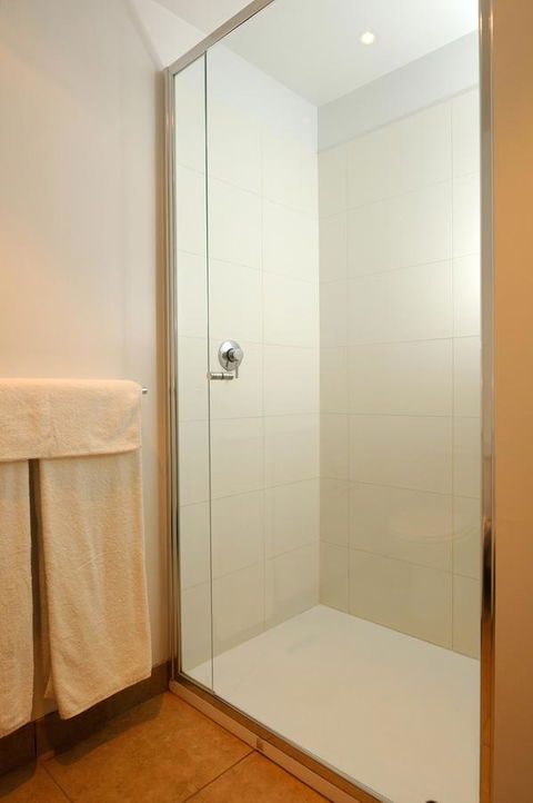 The Victoria Apartments - Inverell Accommodation 1