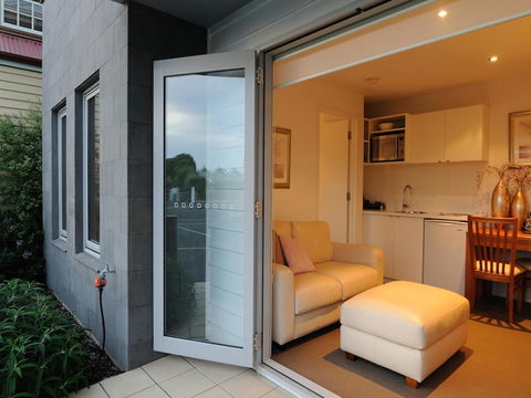 The Victoria Apartments - Inverell Accommodation 19