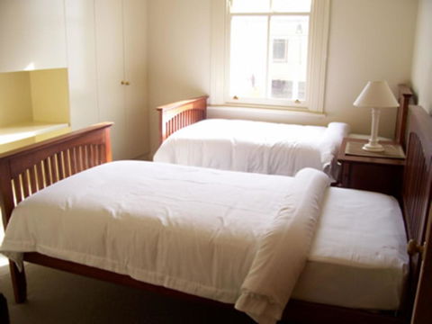 The Victoria Apartments - Inverell Accommodation 22