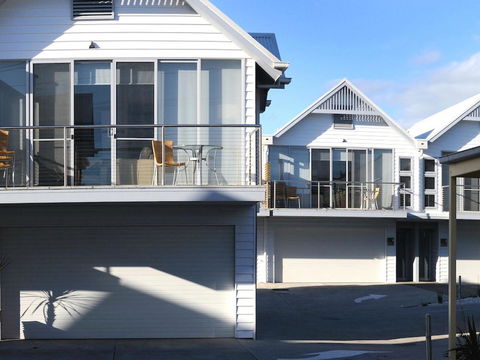 The Victoria Apartments - Inverell Accommodation 2