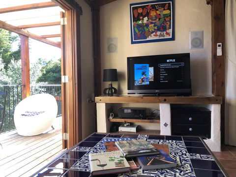 Villa Mallorca - Inverell Accommodation 8